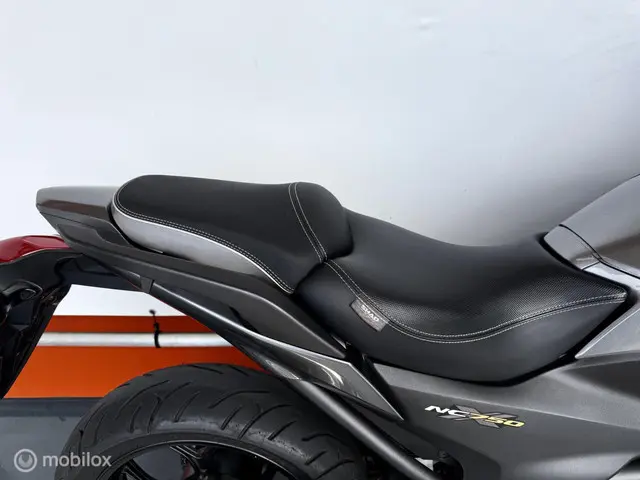 Honda NC 750 750X DCT C-ABS 2014 Benzine 11