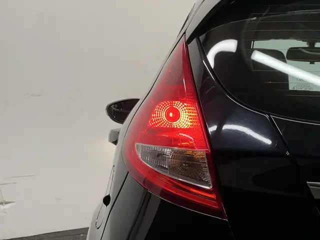 Ford Fiesta 1.25 Titanium 2013 Benzine 10