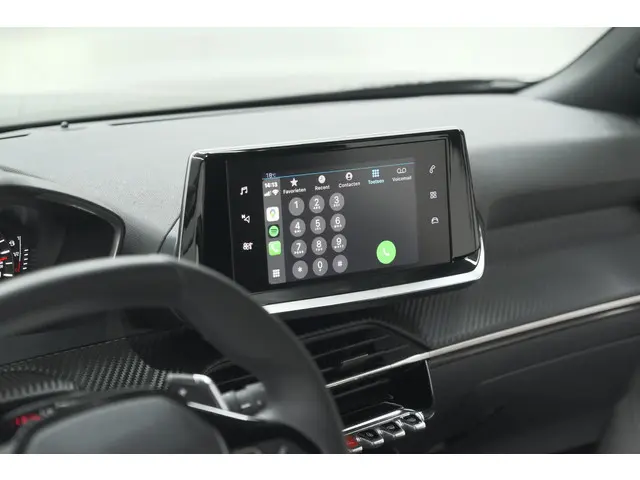 Peugeot 2008 PureTech 130 Active Pack 2023 Benzine 56