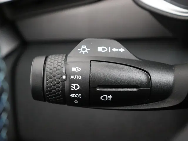 Lynk & Co 01 1.5 2022 Hybride Benzine 15