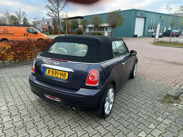 MINI Cooper Cabrio Mini 1.6 Salt 2015 Benzine 7