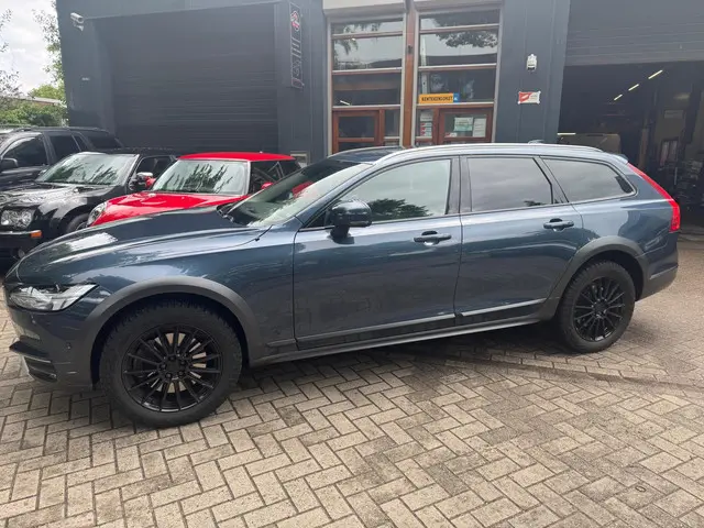 Volvo V90 Cross Country 2.0 T5 Pro 2018 Benzine 13