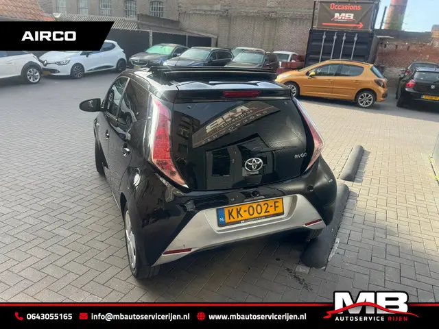 Toyota Aygo 1.0 VVT-i x-wave opendak 2016 Benzine 4