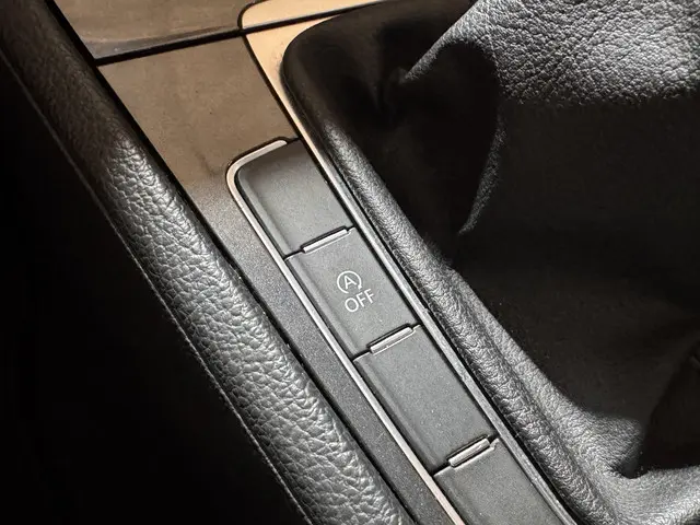 Volkswagen Golf 1.4 TSI Comfortline 2017 Benzine 51