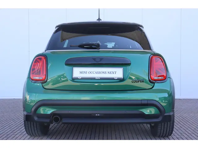 MINI Cooper Mini 1.5 Classic 2022 Benzine 7