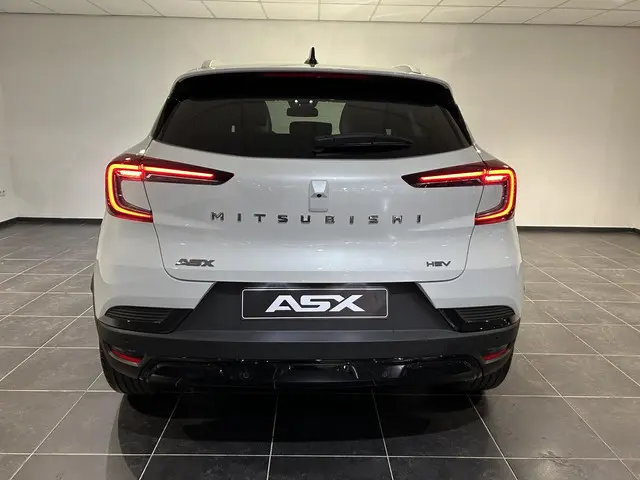 Mitsubishi ASX 1.8 HEV AT Intense+ 2026 Hybride Benzine 17