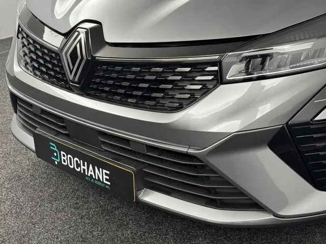 Renault Clio 1.0 TCe 90 GPF techno 2024 Benzine 15
