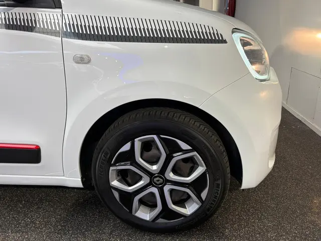 Renault Twingo 1.0 SCe Collection 2020 Benzine 18