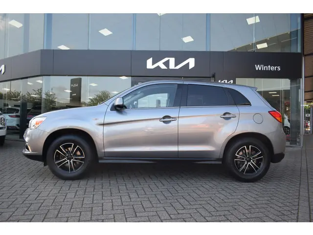 Mitsubishi ASX 2