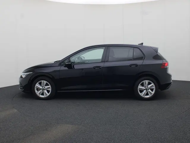 Volkswagen Golf 1.0TSI/110PK Life 2023 Benzine 28