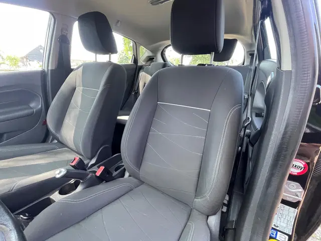 Ford Fiesta 1.0 Style|NAV|BT-Audio|LED| 2015 Benzine 19