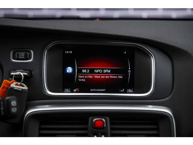 Volvo V40 Cross Country 1.5 T3 Momentum 2016 Benzine 11