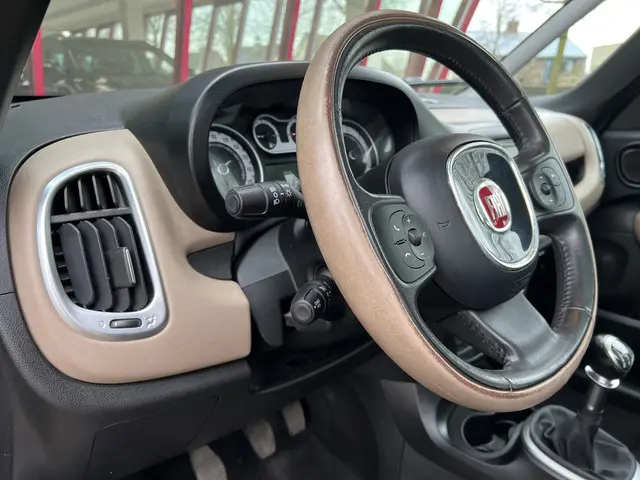 Fiat 500L 1.4-16V Lounge 2012 Benzine 9