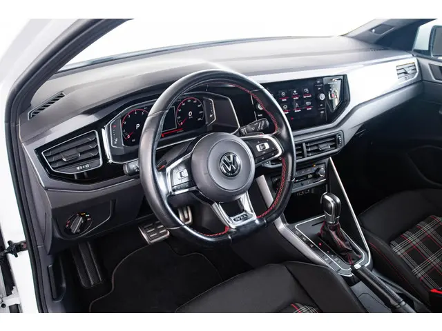 Volkswagen Polo 2.0 TSI GTI 2019 Benzine 25