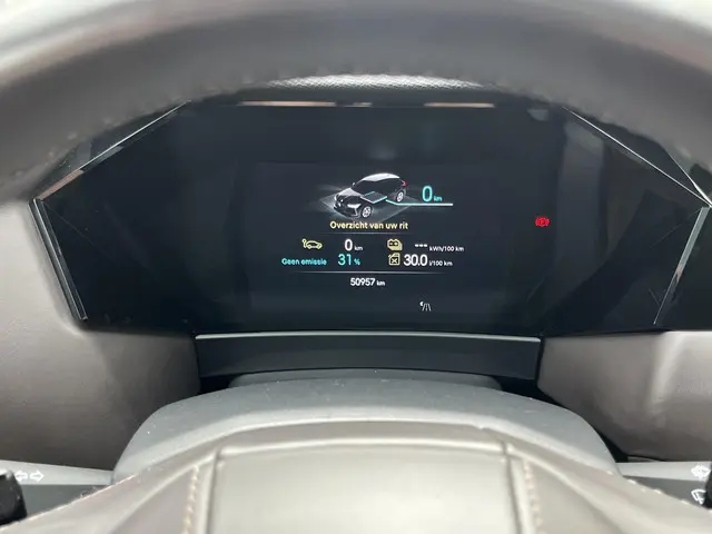 DS DS 4 E-Tense La Première 2022 Hybride Benzine 6