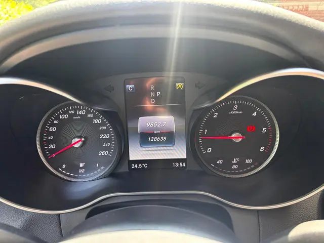 Mercedes-Benz GLC 250 d 4MATIC Edition 1 2016 Diesel 25