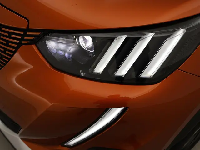 Peugeot e-2008 EV GT PACK 50 kWh 2021 Elektrisch 14