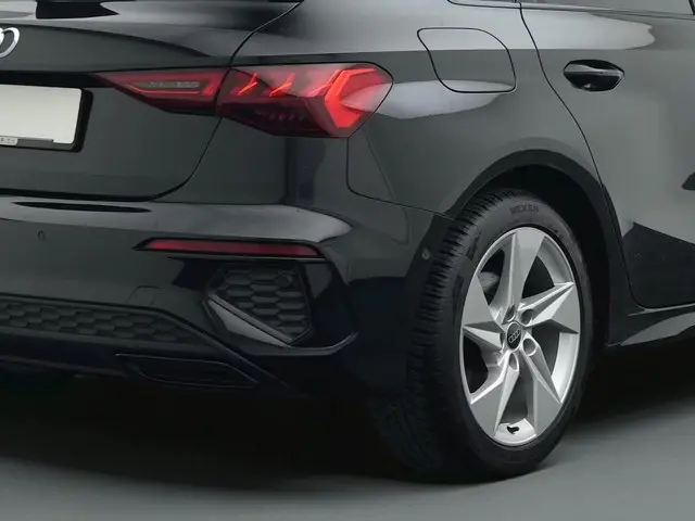 Audi A3 Sportback 35 TFSI S edition 2024 Benzine 13