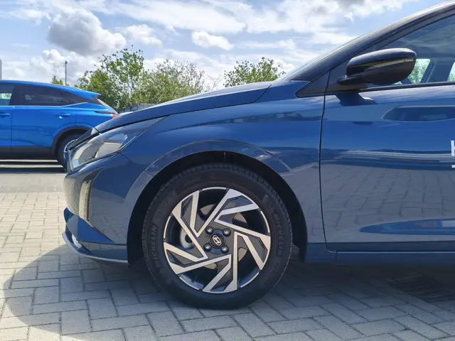 Hyundai i20 1.0 T-GDI Comfort 2025 Hybride Benzine 14