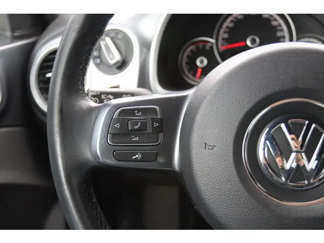 Volkswagen Beetle 1.2 TSI DESIGN 2013 Benzine 17