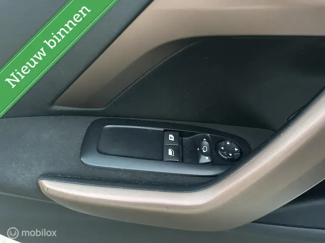 Peugeot 208 1.2 VTi✅Urban✅Soul✅NAP✅ 2013 Benzine 19