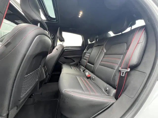 Renault Arkana 1.3 Mild Hybrid 160 R.S. line 2023 Benzine 8