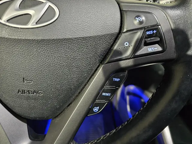Hyundai Veloster 1.6 T-GDI i-Catcher Premium 2015 Benzine 22