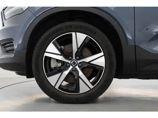 Volvo XC40 Recharge Plus 2022 Elektrisch 33