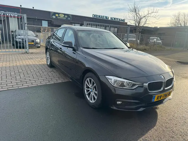 BMW 3 Serie 2