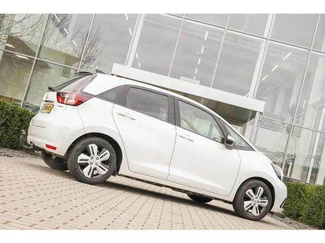 Honda Jazz 1.5i e:HEV EXECUTIVE 2020 Hybride Benzine 11