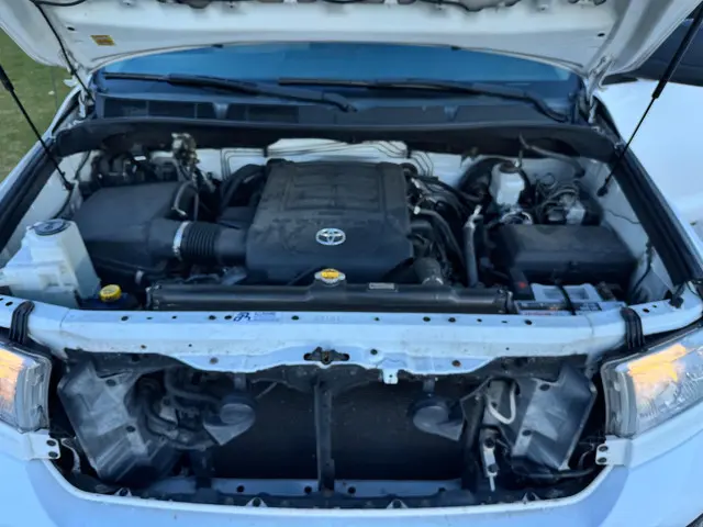 Toyota Tundra 5.7 V8 Double Cab 2013 LPG/Gas 32