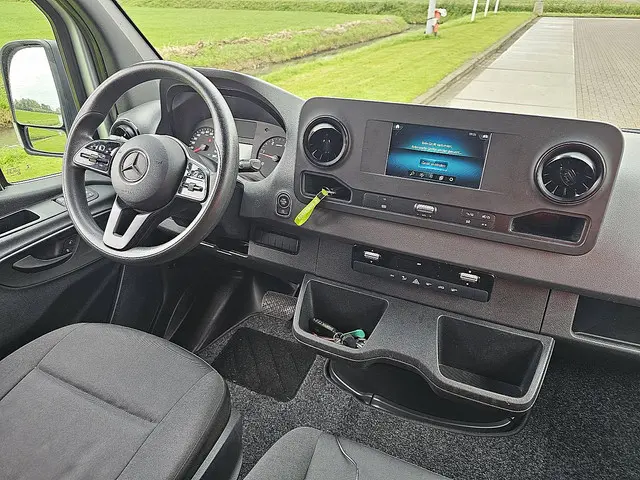 Mercedes-Benz Sprinter 316 2020 Diesel 8