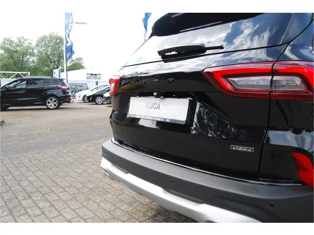 Ford Kuga 2.5 PHEV 243 PK Active X 2024 Hybride Benzine 6