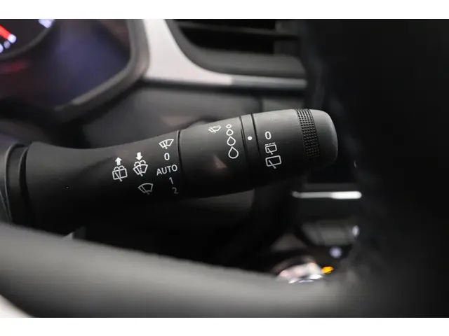 Renault Captur 1.0 TCe 90 evolution 2024 Benzine 18