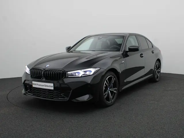 BMW 3 Serie Sedan 320e 2025 Hybride Benzine 27
