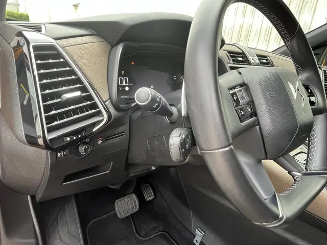 DS DS 7 Crossback 1.2 PureTech So Chic 2021 Benzine 56
