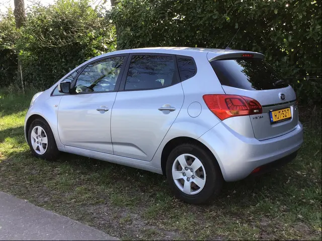 Kia Venga 1.4 CVVT DynamicPLusLine 2017 Benzine 3