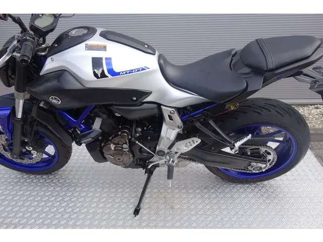 Yamaha MT 07 ABS 2016 Benzine 17