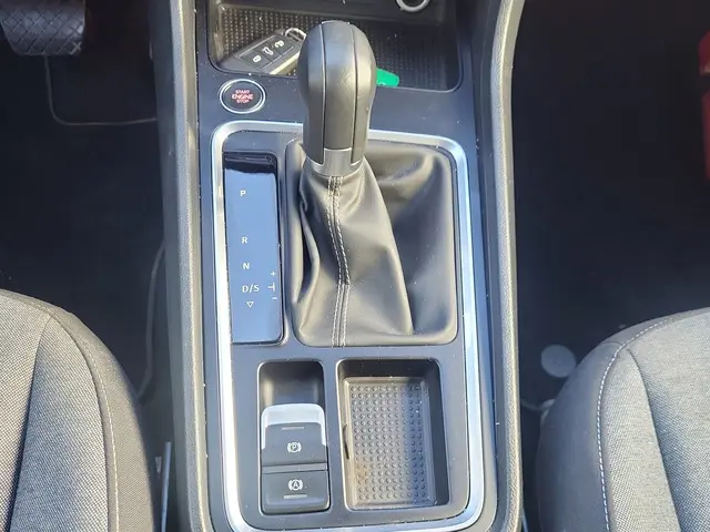 SEAT Ateca 1.5 TSI Style Business Intense 2021 Benzine 21