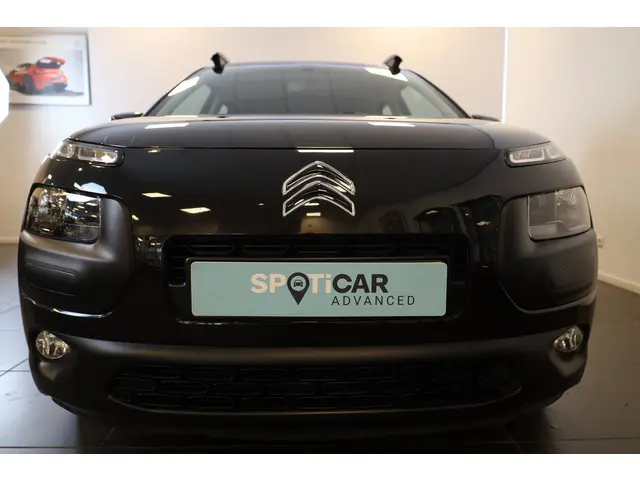 Citroën C4 Cactus PT 82 Feel 2015 Benzine 4