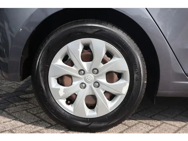 Hyundai i20 1.0 T-GDI Comfort 2018 Benzine 30