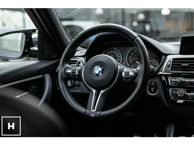 BMW M3 3-serie 30 Jahre Edition 2017 Benzine 25