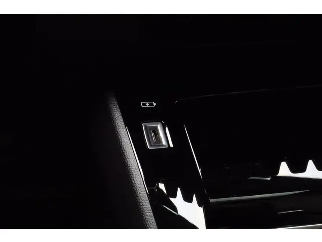 Peugeot e-208 EV GT 350 50 kWh 2020 Elektrisch 34