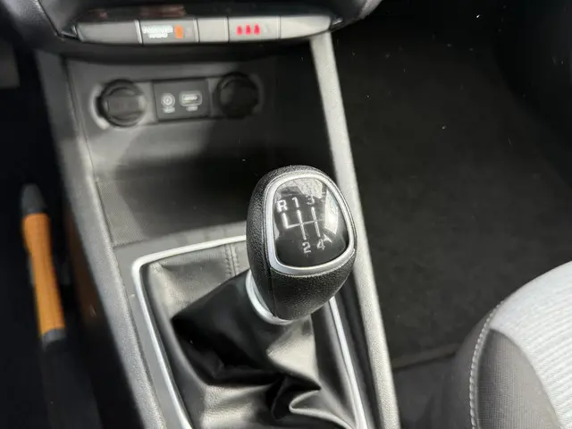 Hyundai i20 1.0 T-GDI i-Drive Cool 2016 Benzine 18