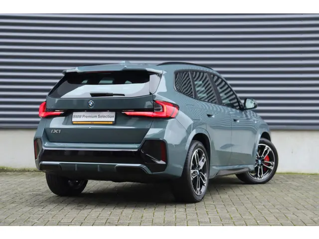BMW iX1 eDrive20 2025 Elektrisch 2