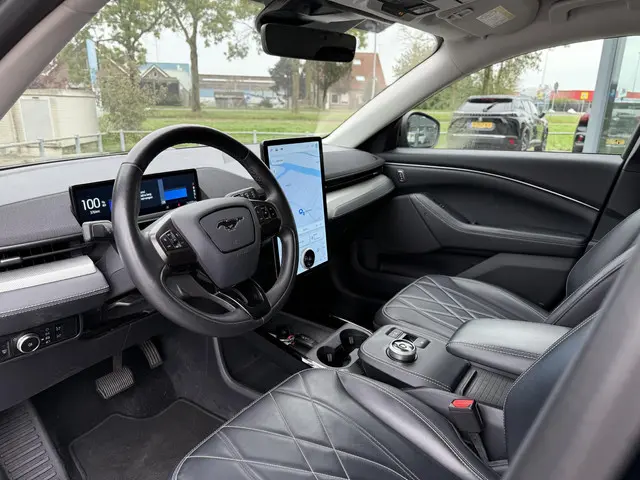 Ford Mustang Mach-E Aut. 75kWh 2021 Elektrisch 10
