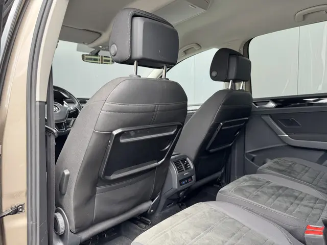 Volkswagen Touran 1.4 TSI Highline 2016 Benzine 19