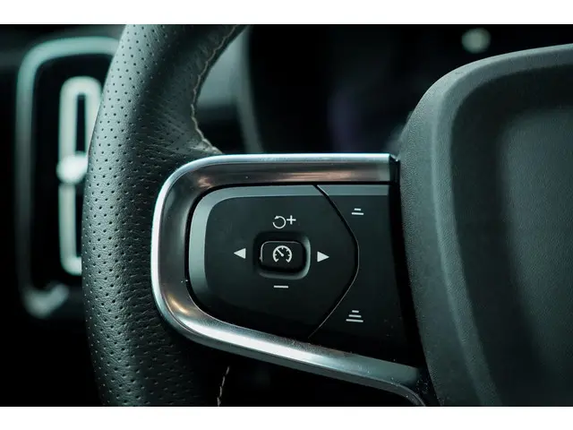 Volvo XC40 Recharge P8 AWD R-Design 2020 Elektrisch 44