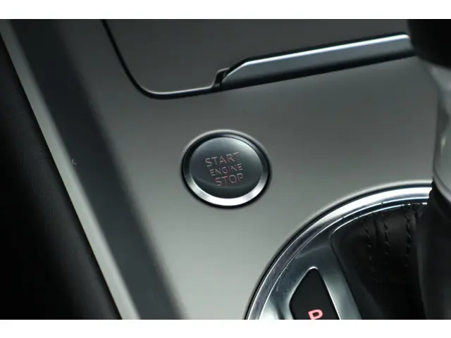 Audi TT Roadster 1.8 TFSI Pro Line + 2018 Benzine 32