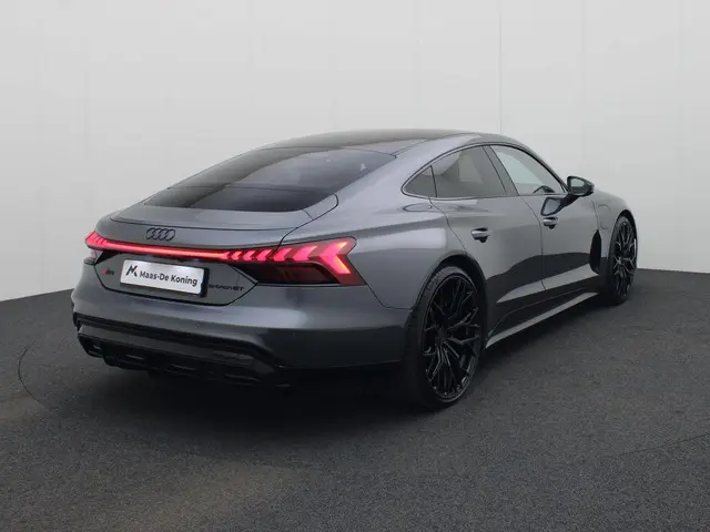 Audi e-tron GT RS 93 kWh 440kW/598pk 2023 Elektrisch 2
